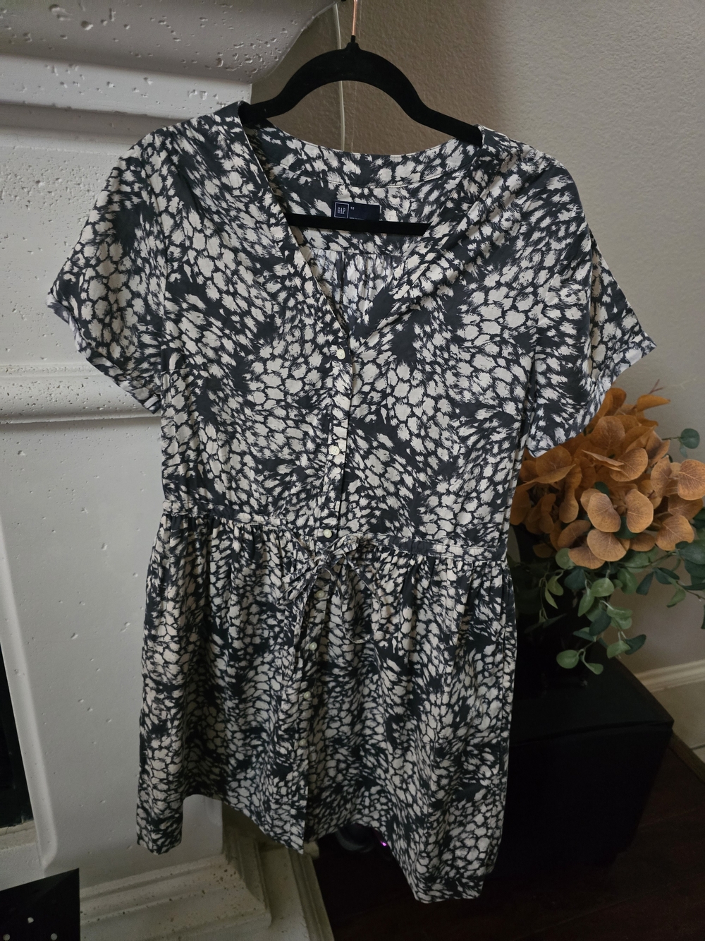 Gap Black and Cream Printed Short Sleeve Dress Sz 10.
